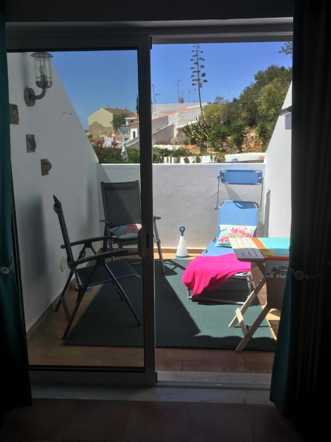 Algarve, Carvoeiro Centre-Ville, Recent Appartement En Duplex Pour 5 Personnes Exteriör bild